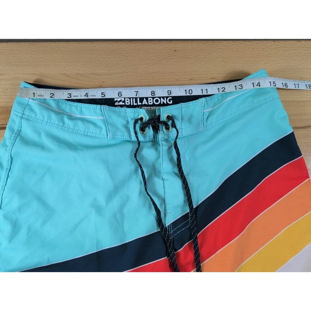 Billabong Platinum X North Point Men's Colorful Board Shorts Size 30